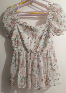 Floral Puff Sleeve Top