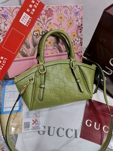 GUCCI* *MICROGUCCISSIMA GG SIGNATURE SLING BAG*