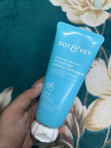DOT &amp; KEY Barrier Repair Skincare Set