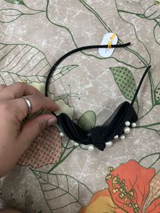 Black Pearl Bow Headband