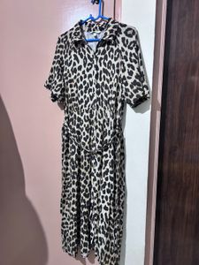Stylish Leopard Print Shirt Dress