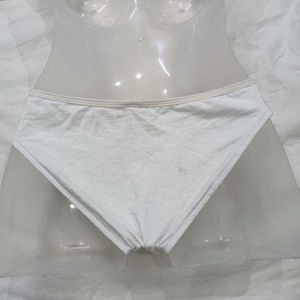 house.s 30⭐ thong