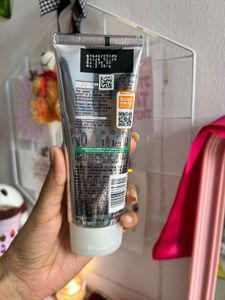 Garnier Vitamin C Serum Cleanser 2 pack