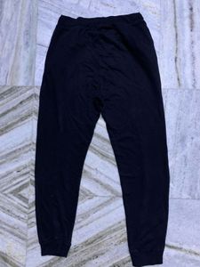 H&amp;M Comfortable Black Jogger Pants
