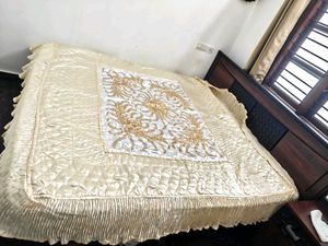 King Sized Satin Bedding Set