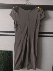 Grey Middi