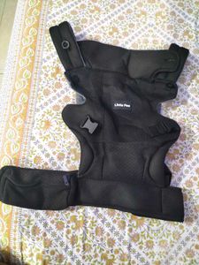 Little Pee Baby Carrier