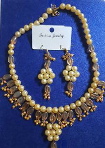 Elegant Pearl Necklace & Earring Set