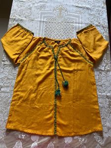 Brand new Yellow Embroidered Top (L)