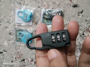 zipper Lock with Carabiner pek of 4