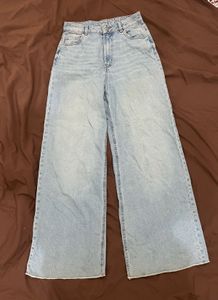 Light Wash Wide Leg Jeans