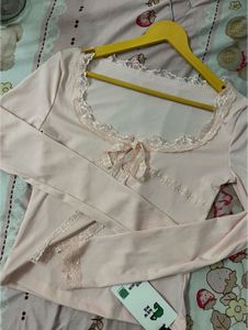 newme cute lace top💗