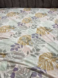 Branded King Size Print Bedsheet - used