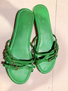 Vibrant Green Criss-Cross Strap Sandals