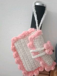 Handmade Crochet Pouch 👛🤍💗