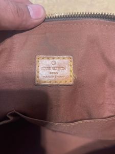 Louis Vuitton vintage hand bag