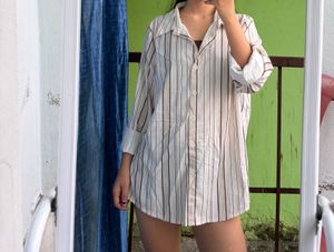 Chic Striped Oversized Shirt