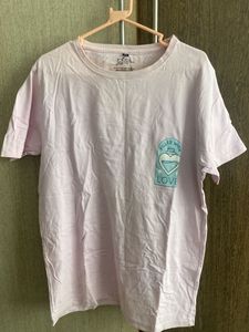 Cute "Filled With Love" Graphic Tee (Tag M)
