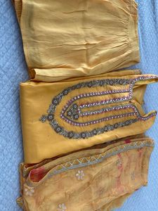 Elegant Yellow Embellished Kurta