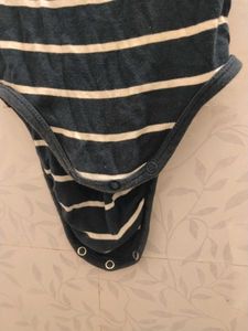 Bundle of 2 Striped Baby Bodysuits