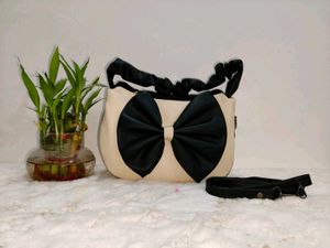 Cute Bow Handbag