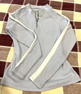 blue long sleeve sporty top
