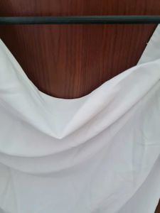 Globus White Sleeveless Top
