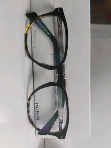 Stylish Tortoiseshell Eyeglasses