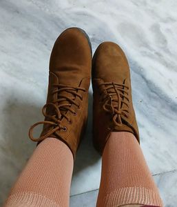 Brown Ankle Boots - Comfortable &amp; Stylish
