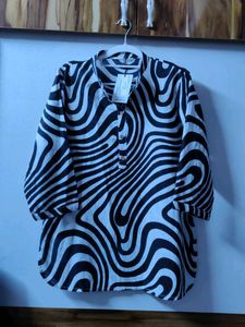 Stylish Black & White Kurta