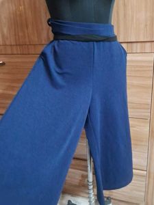 Chic Blue Wide-Leg Pants with Belt