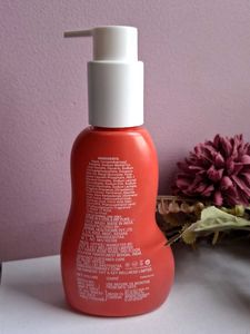 Dot &amp; Key Strawberry Dew Micellar Face Wash
