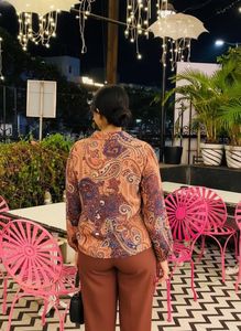 Chic Paisley Print Button-Down Shirt