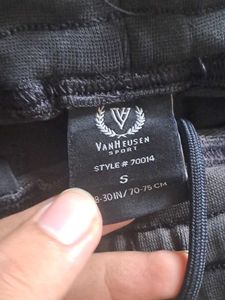 Van Heusen Men's Black Shorts