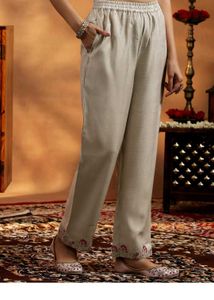 Embroidered kurta set