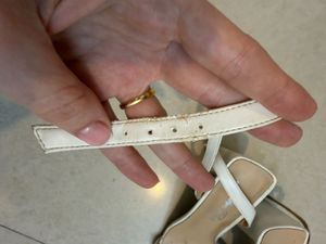 White used heels 39