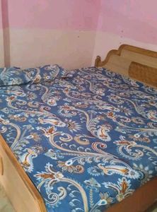 Elastic Fitted Double Bed Sheet