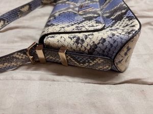 Guess Snakeskin Shoulder Bag