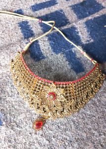 Red And Golden Color,har Set