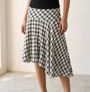 Chic Plaid Asymmetrical Midi Skirt