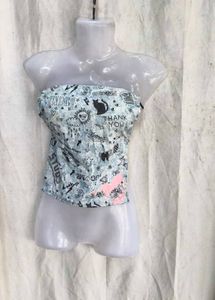 139. Cute Graphic Print Tube Top