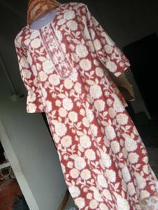 Stylish Floral Print Kurta Set