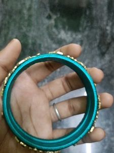 handmade thread bangles
