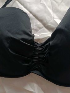 Chic Black Scalloped Bikini Top 34D