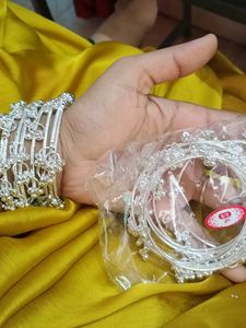 stylish bangle women  girl party wear and fes