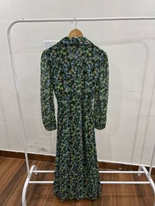 Long Sleeve Green Dainty Floral Print Midi Dress