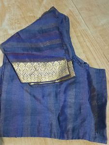 Blue &amp; Gold Patterned Saree with blouse