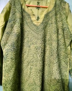 Lucknowi Chikankari Kurta