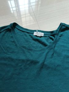 Teal Ribbed V-Neck T-Shirt