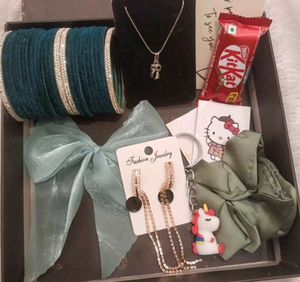 Beautiful Hamper for loved one 😻